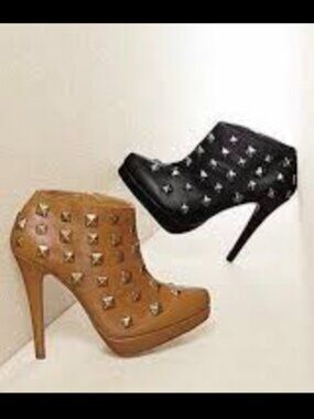 Vintage Colin Stuart Leather Pyramid Stud Goth Y2K Hot Topic Heels Boots 7.5